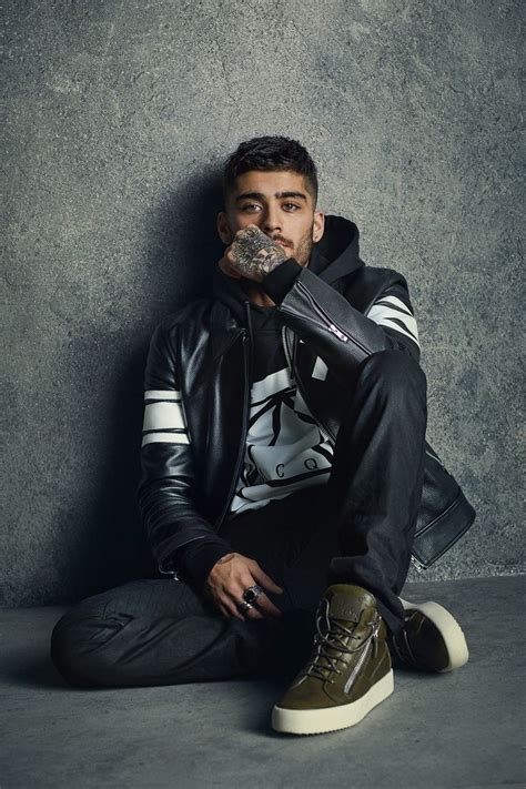 ‘I Like Things Which Are a Bit Dark and Weird’ —Zayn  